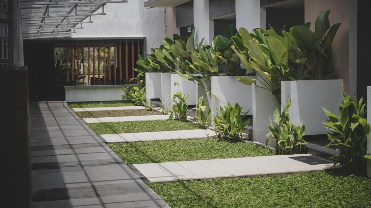 Lpp Convention Hotel Demangan Pakualaman Exterior foto